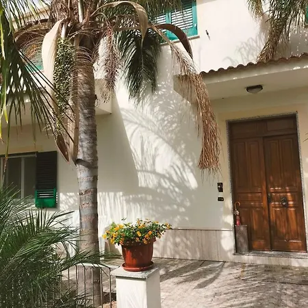 La Penzion Roccella Ionica