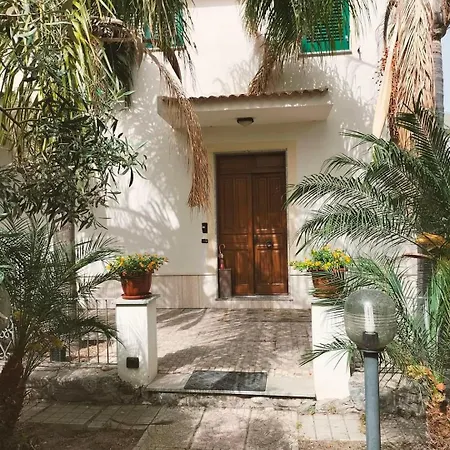 Guest house La *